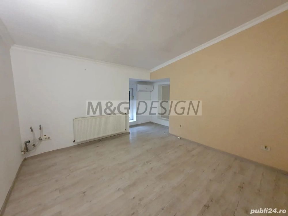 Apartament 5 camere Dumbravita la vila - Poză 2