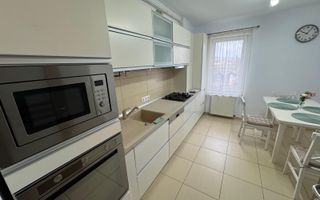 Apartament de 3 camere, 68mp, zona strazii Decebal - Poză 12