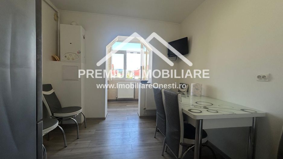 Apartament 2 camere decomandate in zona de sus - Poză 6