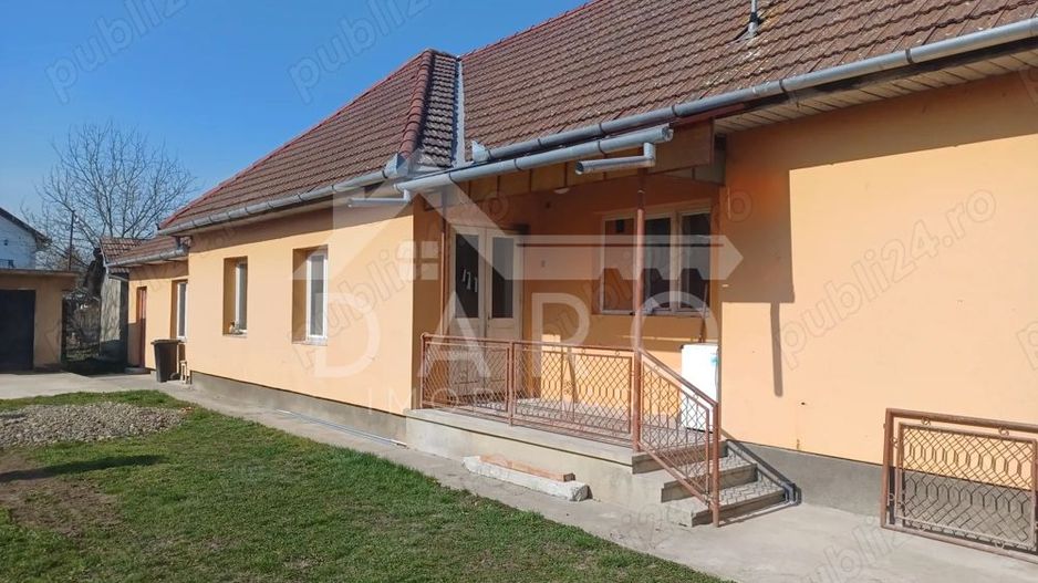Casă de vânzare în Sântana de Mureș, str. Morii – 130 000 euro - Poză 1