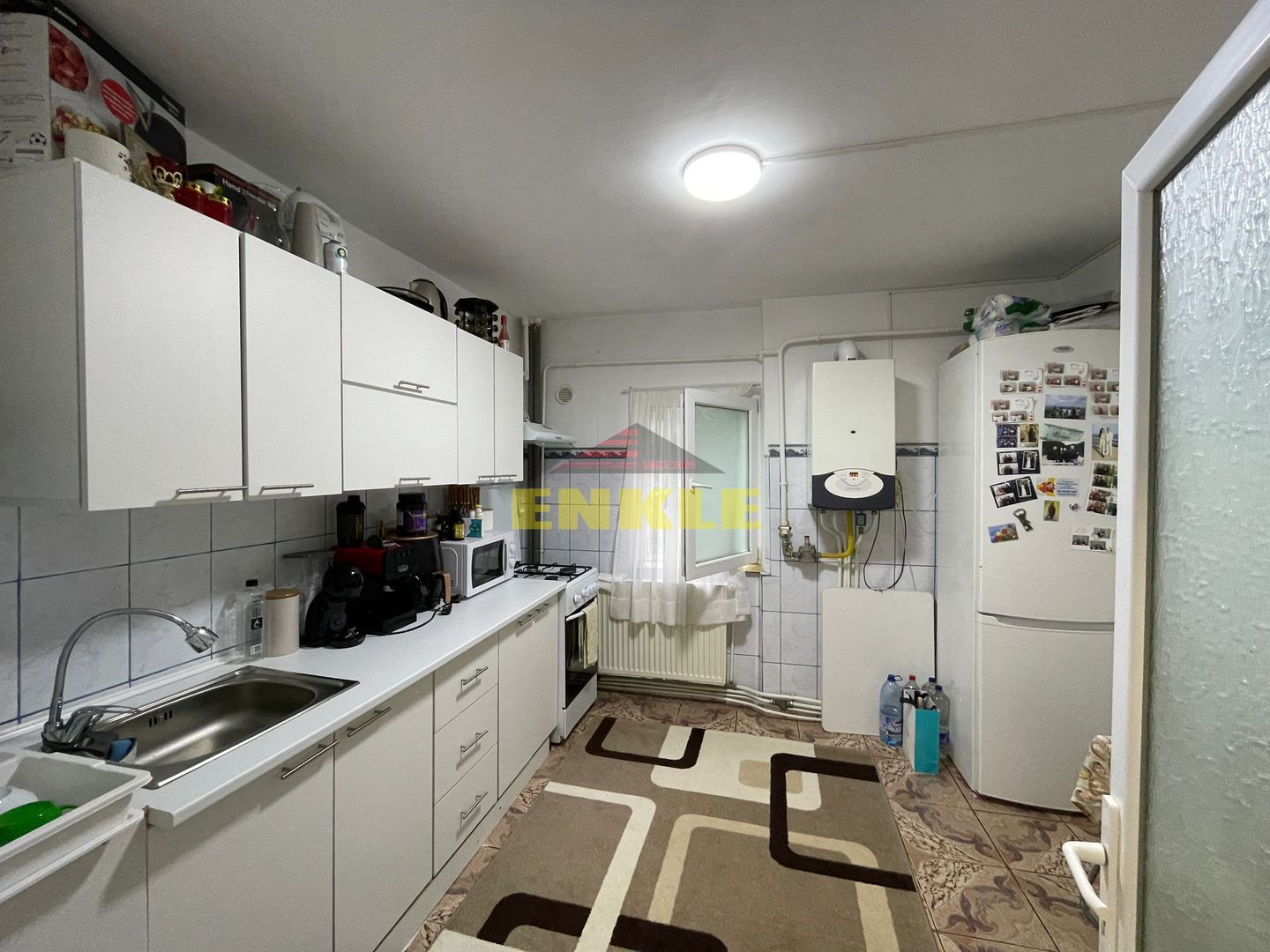 De vanzare apartament cu doua camere, zona Imparat traian. - Poză 4