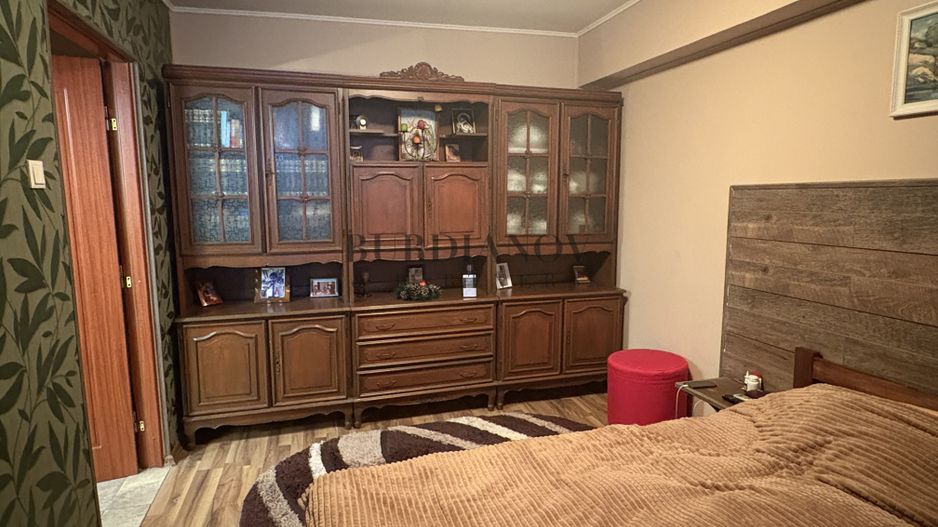 Apartament cu 3 camere - Ferdinand- Str. Avrig - Metrou Piața Iancului - Poză 6