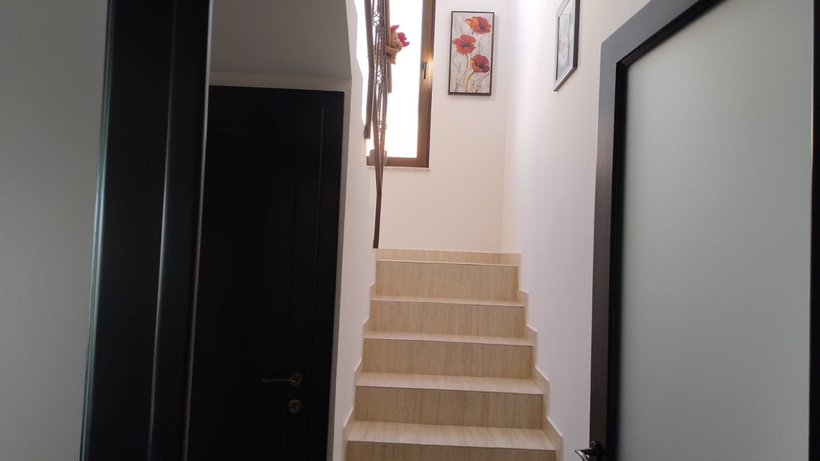 BRASADAS vinde vila 5 cam 190mp teren 10 ari str. Dara. - Poză 3