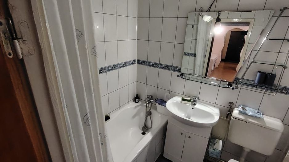 Apartament 3 camere de vânzare – Zona Aparatorii Patriei - Poză 10