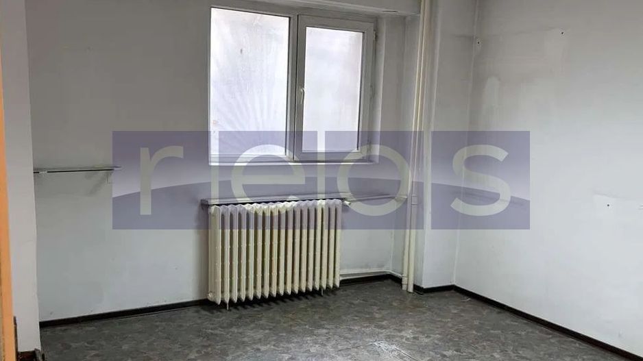 DE VANZARE APARTAMENT 2 CAMERE ZONA PANDURI  DECOMANDAT - Poză 3