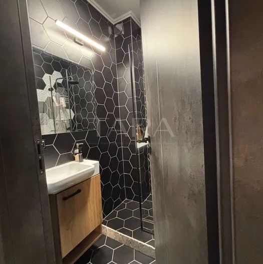 Apartament 3 camere, posibilitate recompartimentare, Parc Poligon. - Poză 6