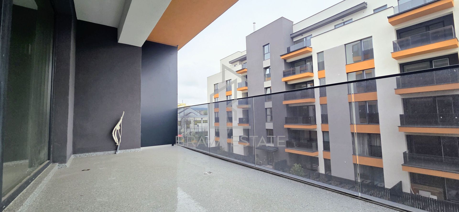 COMISION 0%!Apartament 2 camere,61mp, terasă,semifinisat, Intre Lacuri - Poză 1