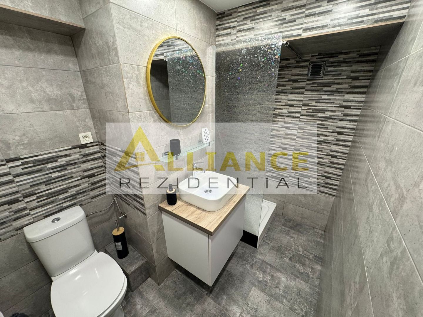 8 MIN DE METROU 2 camere ULTRACENTRAL – Bd. Unirii, Nr. 66 | 800 euro - Poză 8