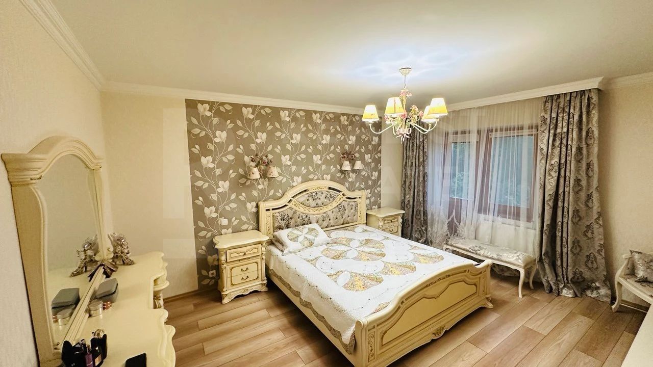 Vânzare, duplex, 5 camere, str. Cişmele. Telecentru - Poză 11