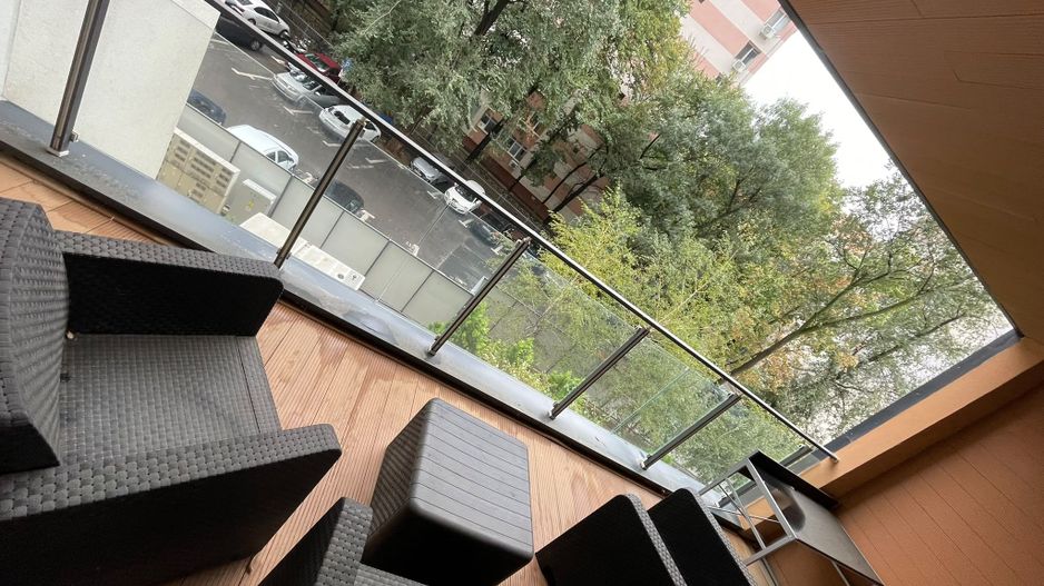 Studio dublu, lux , centrala proprie,terasa, parcare subterana, metrou - Poză 14