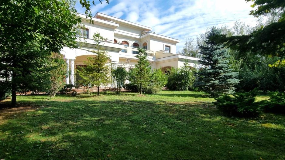 Spațiu. Lumină. Impact. Vilă unică în Prelungirea Ghencea - Poză 1