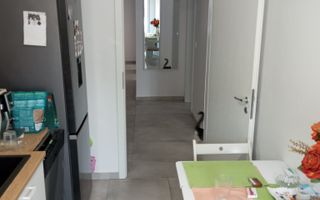 3 camere confort 1 zona Neptun -Giroc etaj 2, bloc cu lift - Poză 3