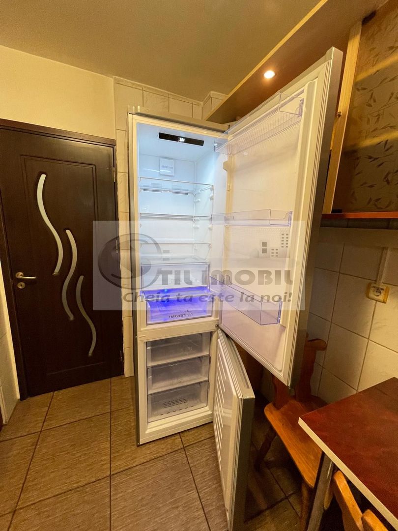 Apartament 3 camere Pacurari - 550 euro - Poză 12