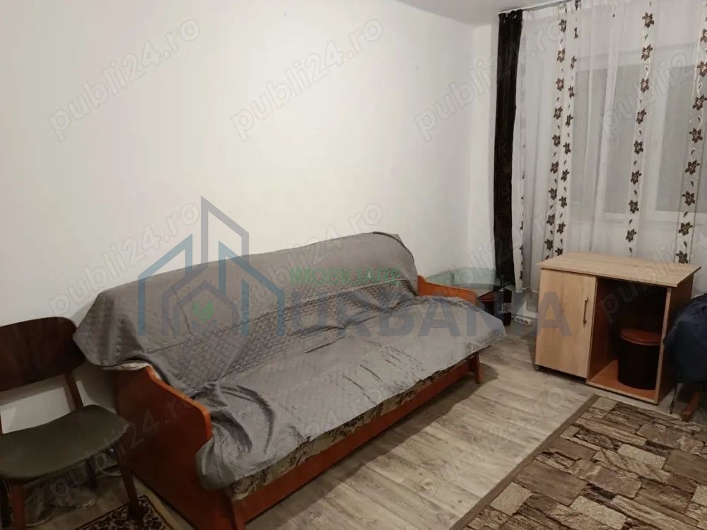 Camra de camin cu baie proprie - Poză 3