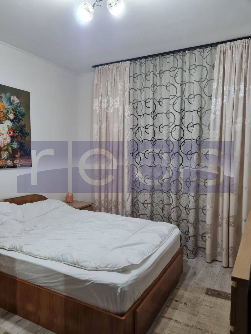 VANZARE CASA P+1+M | 5 MINUTE METROU APARATORII PATRIEI - Poză 3