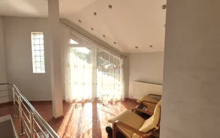 Casa de inchiriat Bulevard Romanesti P+1 565mp locuinta sau birouri - Poză 12