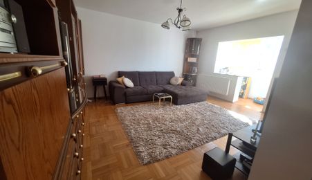 Apartament 3 camere de închiriat | Nerva Traian – Bd. Unirii | Parcare