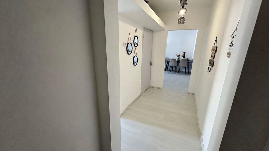 Apartament 2 camere | Etaj 2 | Radauti - Poză 5