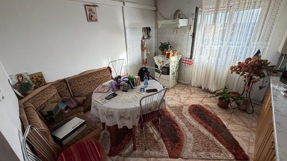 AP. 2 CAMERE - DEBARCADER, CENTRALA PROPRIE, PARCARE ADP, COMISION 0% - Poză 3