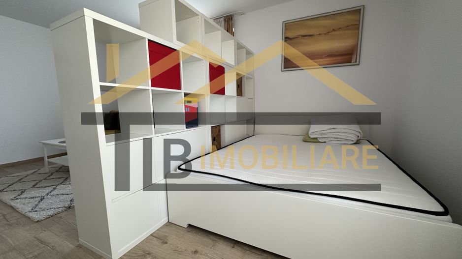 Apartament cu o camera, 43mp, parcare, Zona Semi-Central - Poză 3