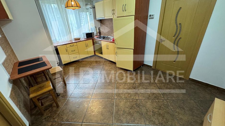 Apartament cu 2 camere, 72mp, Zona Dacia - Poză 8