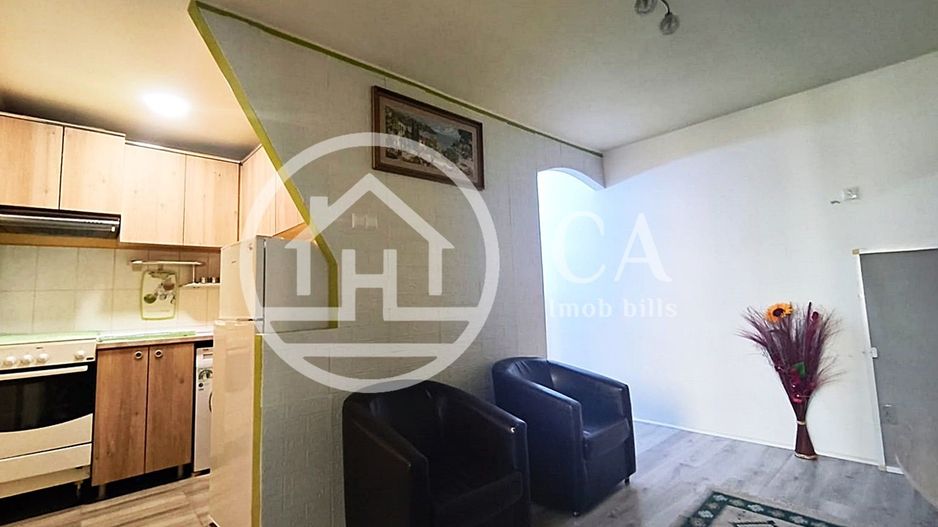 Apartament cu 2 camere de vanzare in zona Rogerius, Oradea - Poză 3