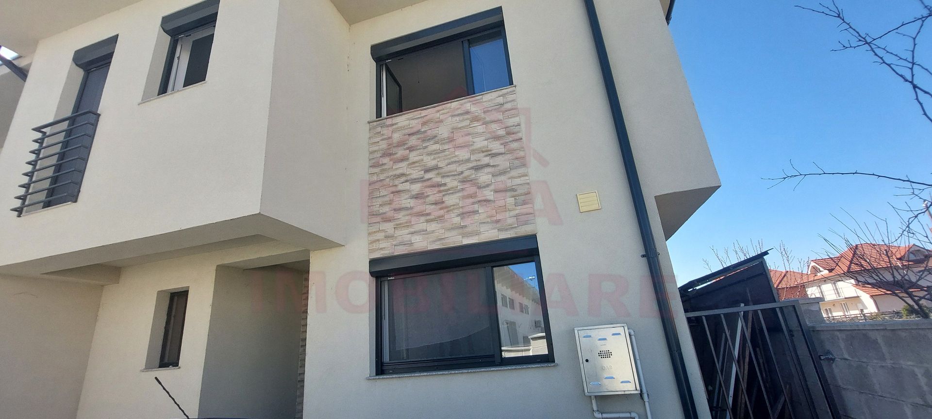 CASĂ TRIPLEX\5 CAMERE\CARANSEBEȘ\JUD.CS - Poză 1