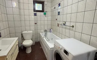Casă spațioasă de vânzare - Braneşti - Poză 13