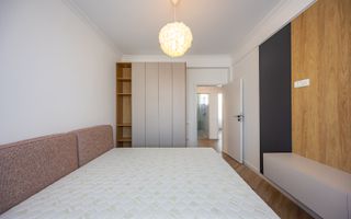 Casa cu 4 camere, Frumusani, panouri solare, pompe caldura - Poză 12