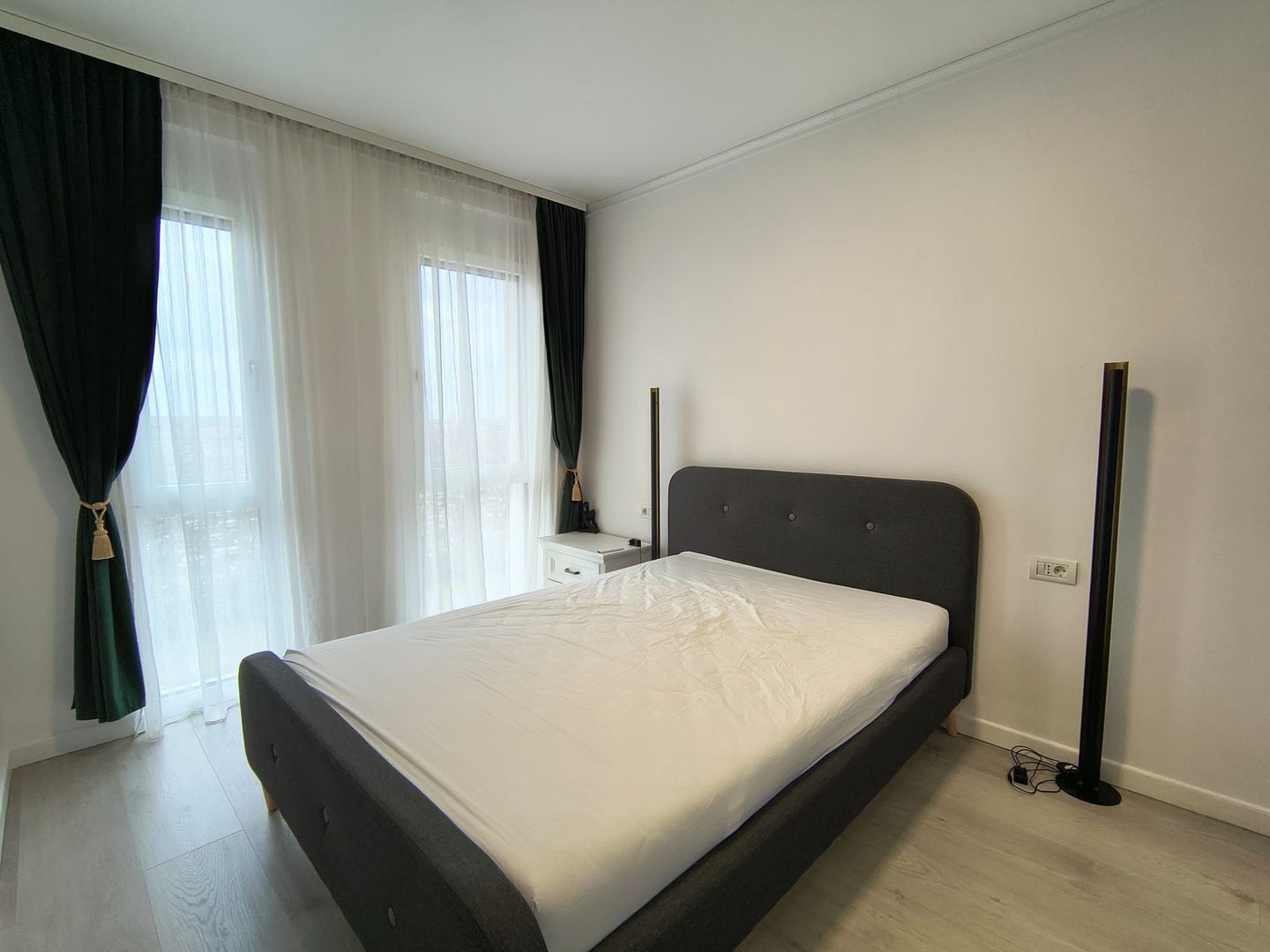 Chirie, 2 camere, West Residence. 430 E/lună (neg). Comision 0 - Poză 5