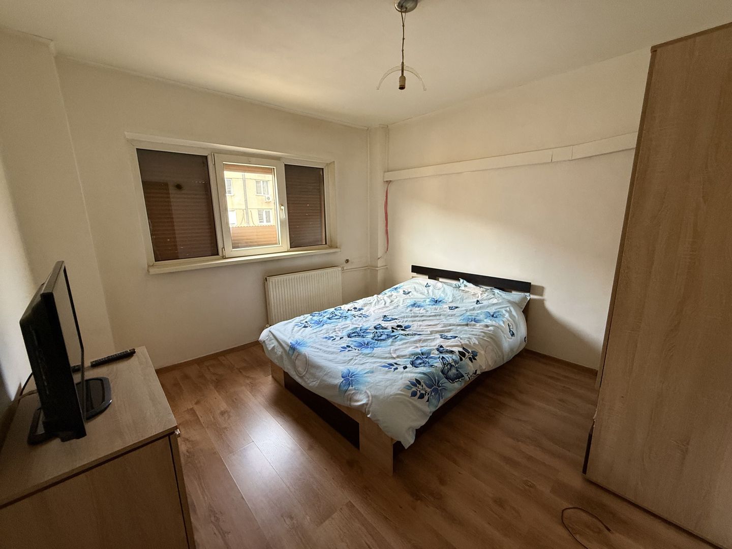 Apartament 2 camere 53,5 mp etaj 6 strada Moinesti- drumul taberei - Poză 1