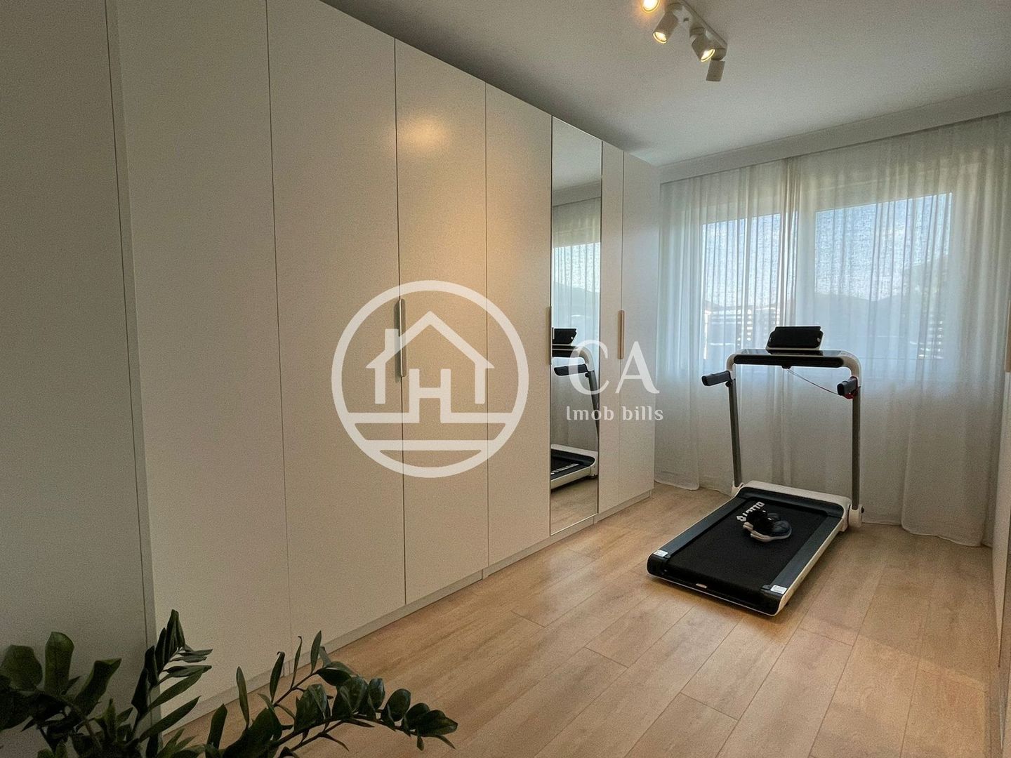 Casa de vânzare cu 3 camere in Nufarul, Oradea - Poză 15