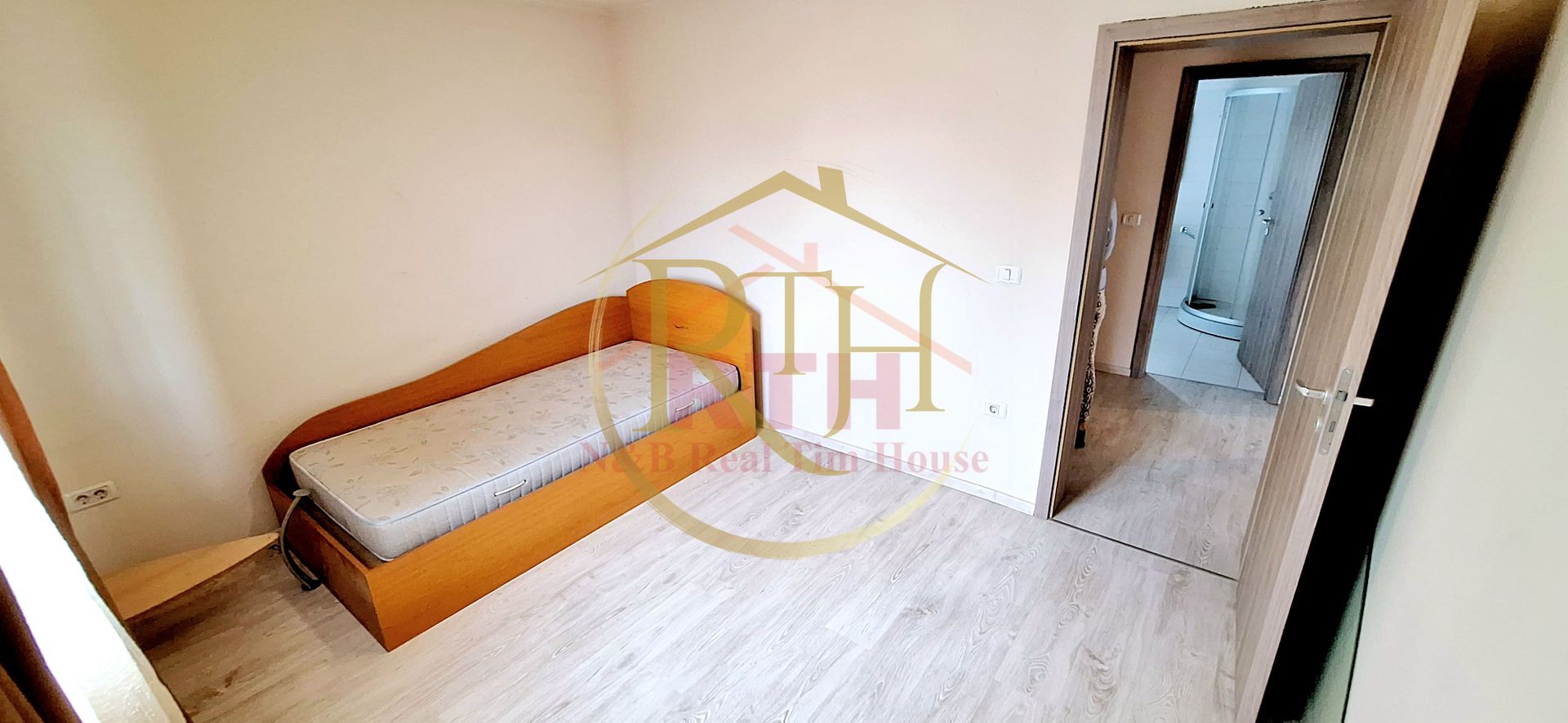 Oferim spre inchiriere casa-duplex cu 4 camere, zona Braytim - Poză 15