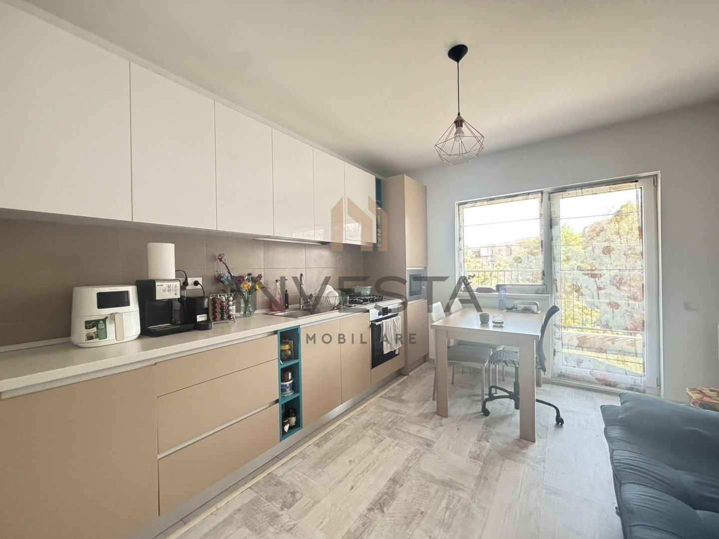 Apartament cu 1 camera cu garaj subteran | Etaj intermediar | Zorilor - Poză 2