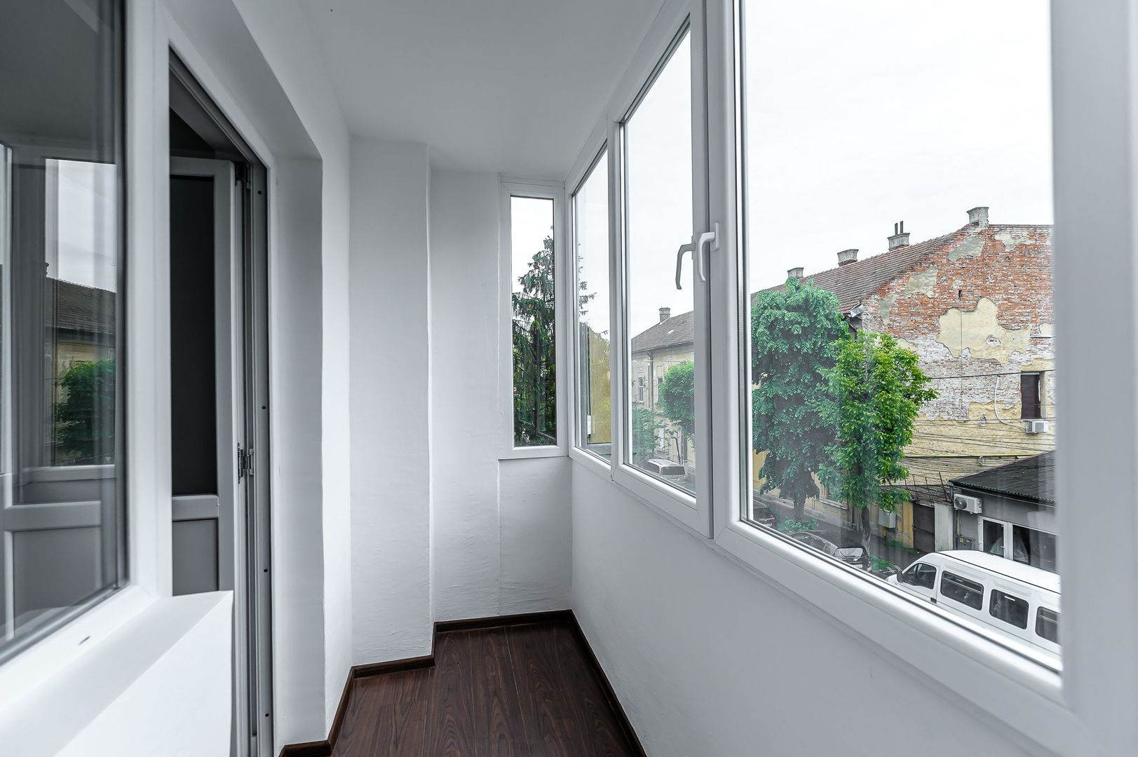 VÂNDUT! Apartament 3 camere,  Str. Tudor Vladimirescu - Poză 5