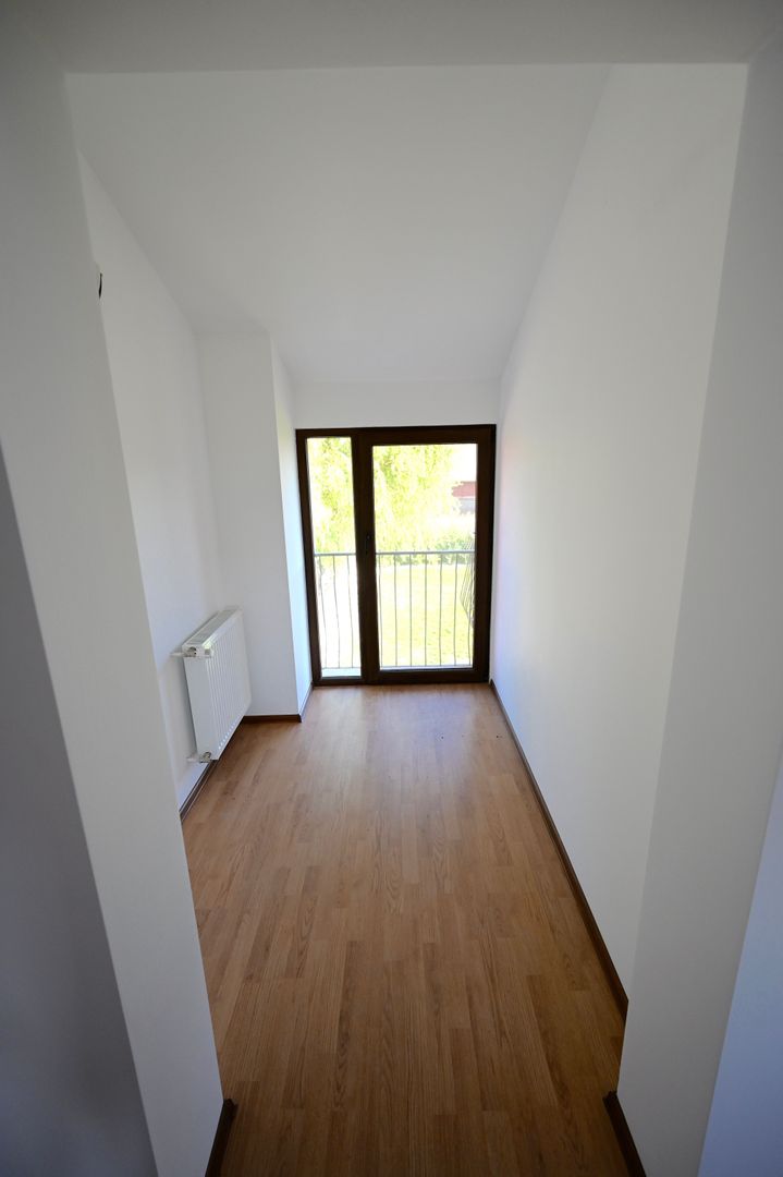 Casă / Vilă cu 4 camere de închiriat în zona Aradului - Poză 8