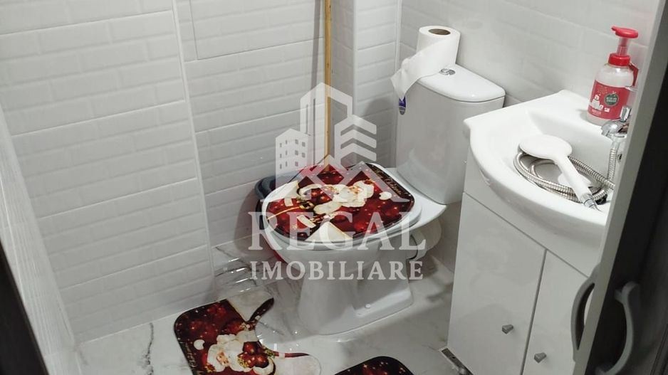 Cameră de cămin cu baie proprie – Piața Obor etaj 3/4 - Poză 3