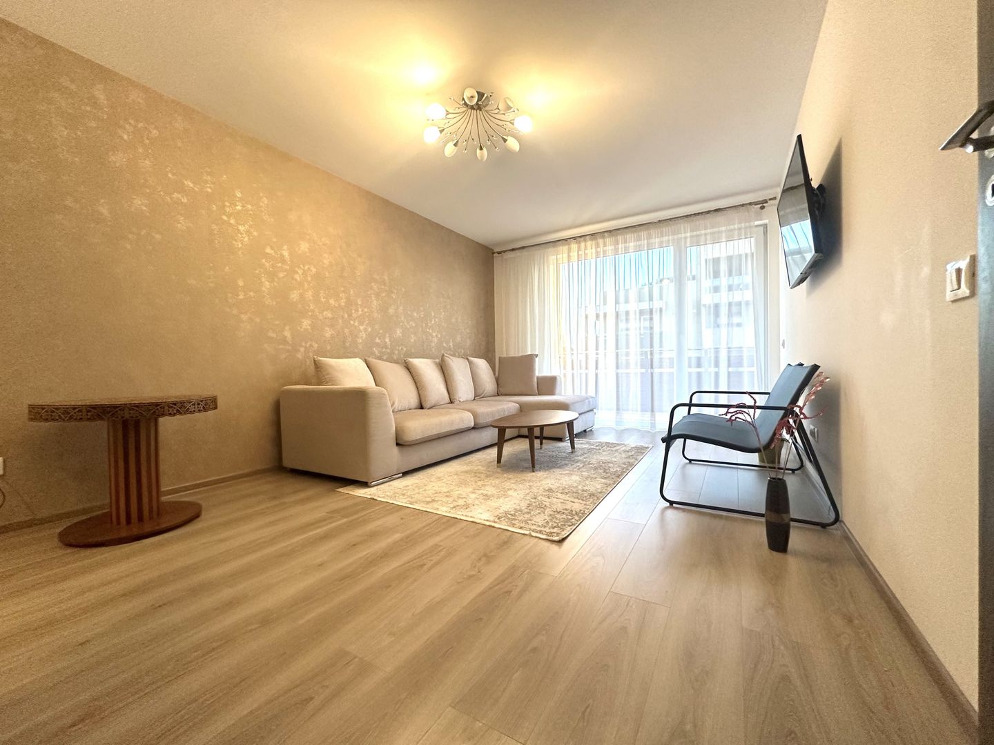 Apartament de închiriat  2 camere, decomandat zona Coresi Urban - Poză 5