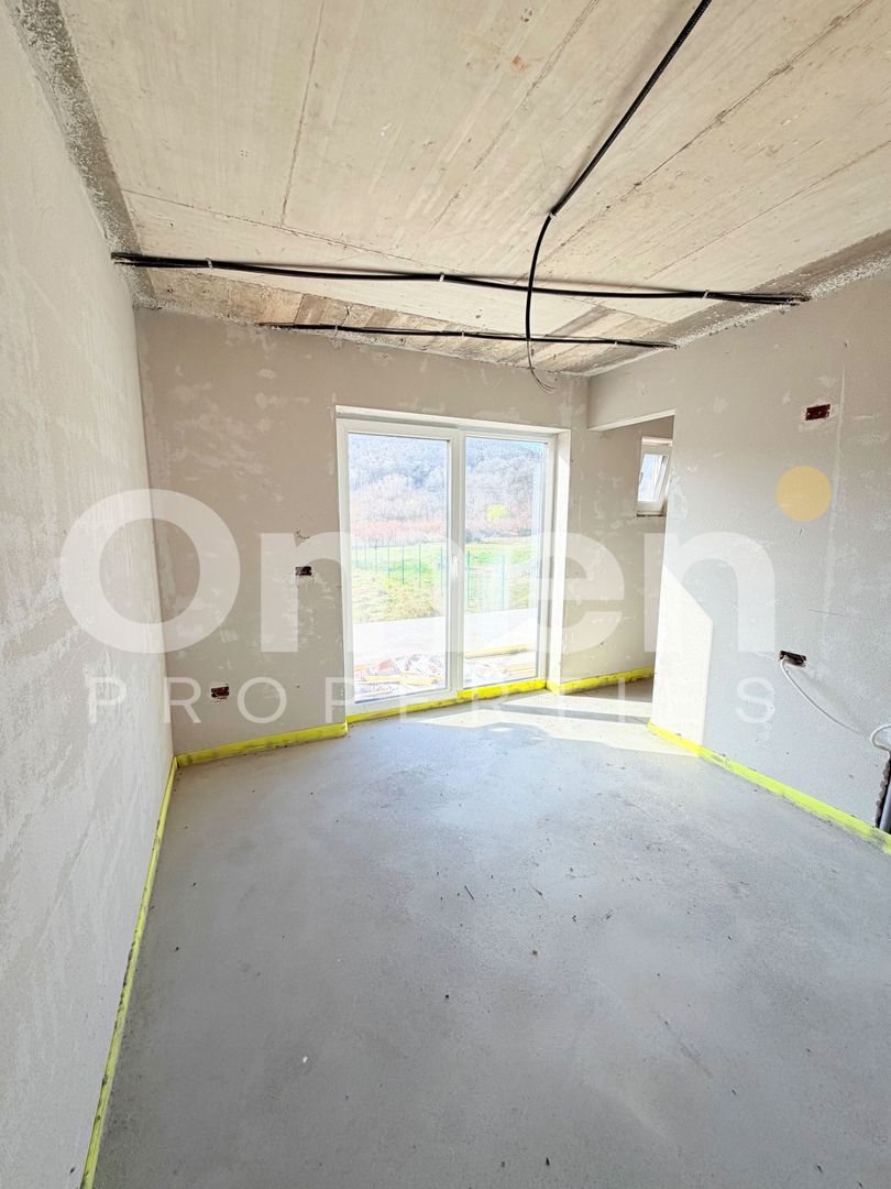 Casa de vanzare | Zona Drurelax | teren 19 ari - Poză 7