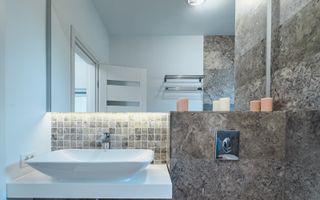 Vila moderna I Tunari - Poză 26