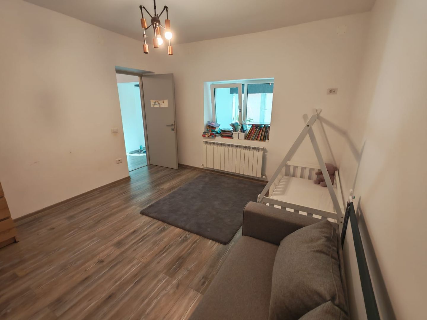 OVIDIU (Cod 01) Casa eleganta complet mobilata „la cheie” - Poză 8