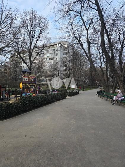 De vânzare: apartament 2camere- parcul Cismigiu (fara risc seismic) - Poză 8