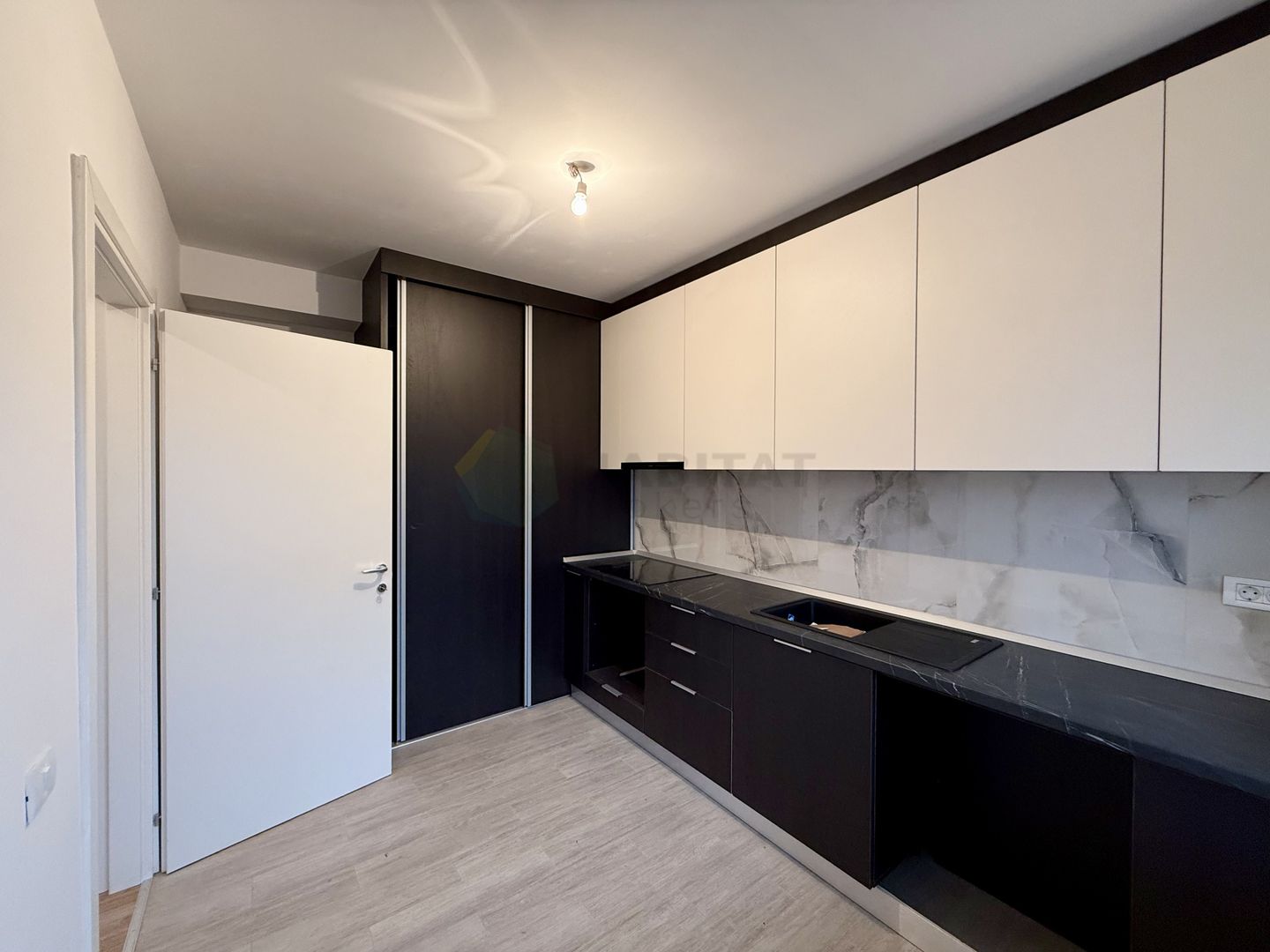 Vila individuala 4 camere | Scoala Americana | Pompa de caldura - Poză 2