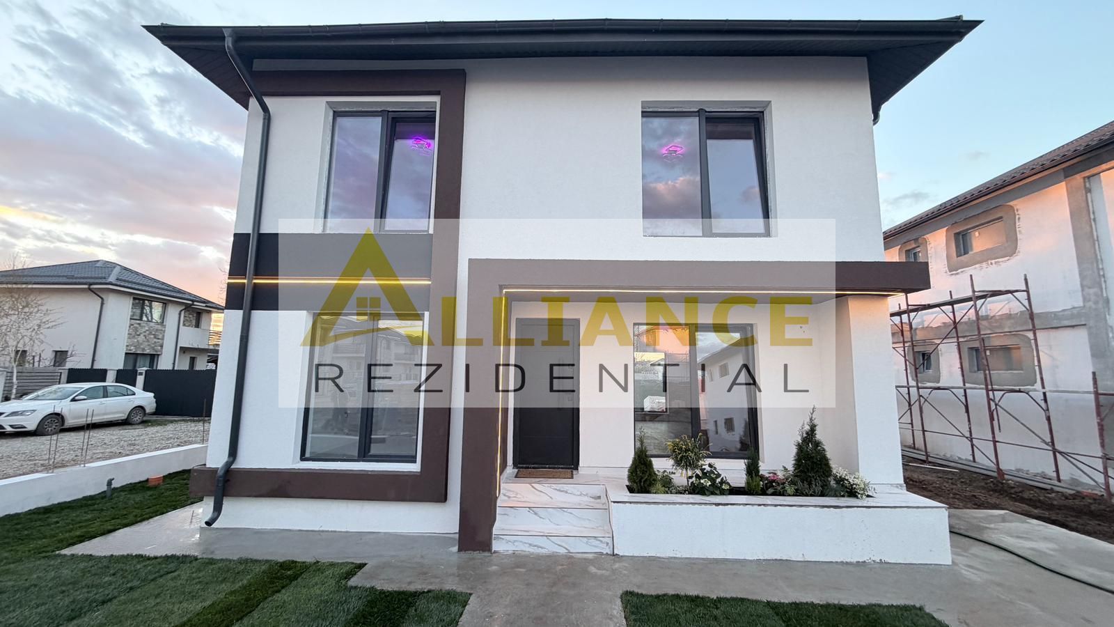 Casa Individuala - 4 camere - 3 bai - 300mp teren - Poză 1
