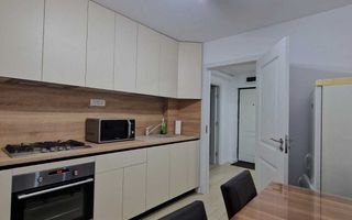 Ultracentral - Inchiriere apartament 2 camere, utilat, renovat, GAZ - Poză 1