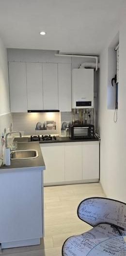 Garsoniera zona Aviatiei foarte aproape de metrou - Poză 3