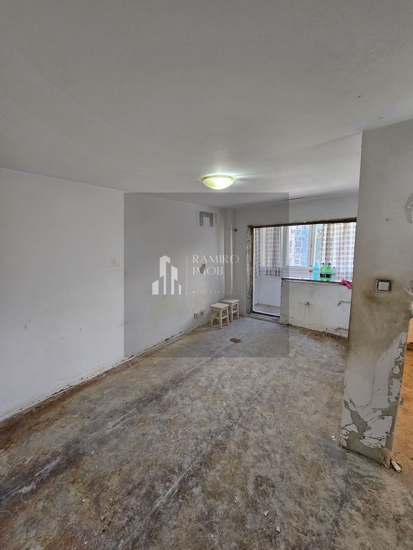 Garsonieră | 34 mp | Etaj 2| An constructie 1978/Metrou la 5 minute - Poză 5