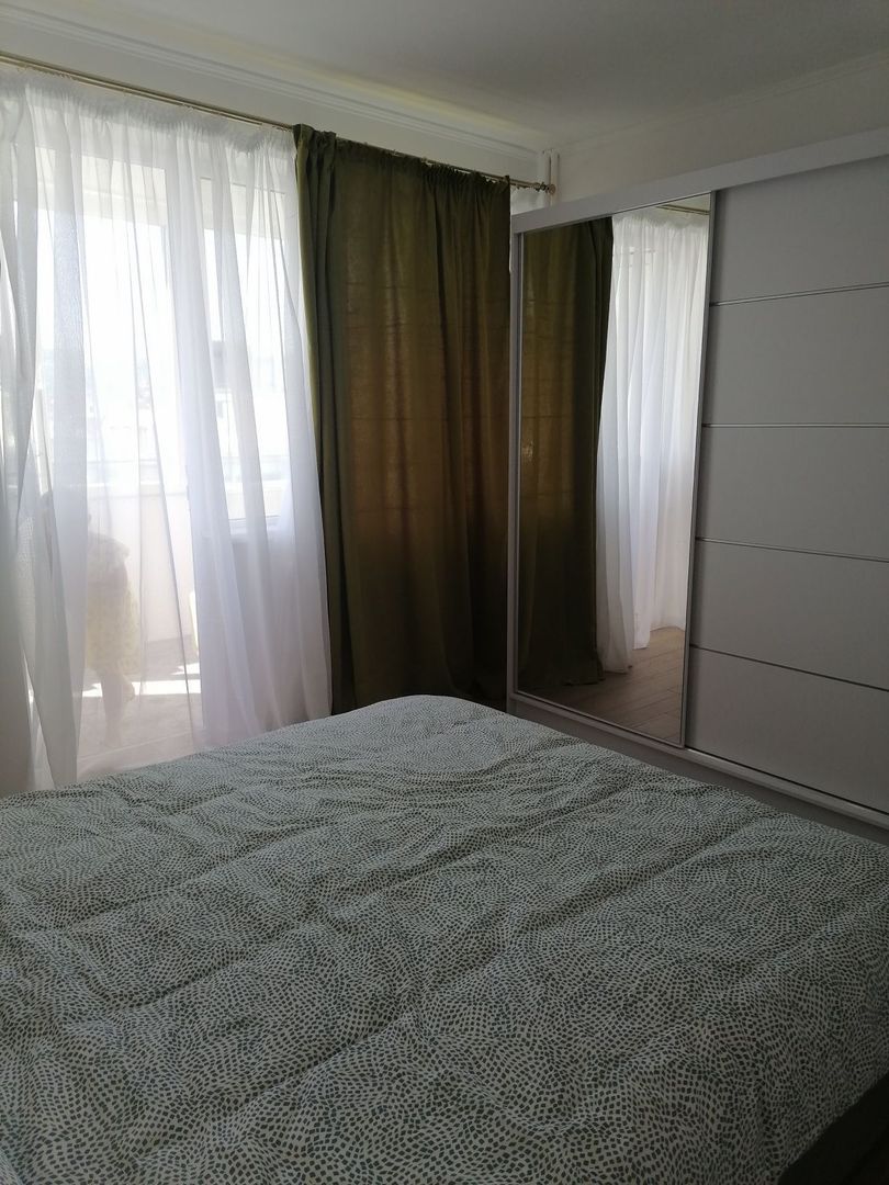 2 camere cu Parcare in Piata Mihai Viteazu - Poză 4