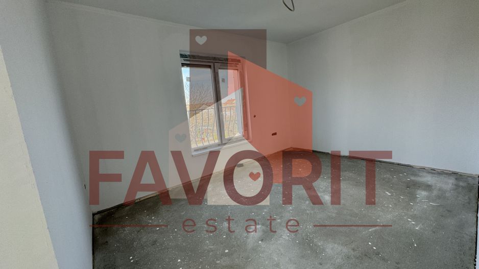 Casa Individuala in Mosnita. La asfalt. Cu Carport - Poză 23