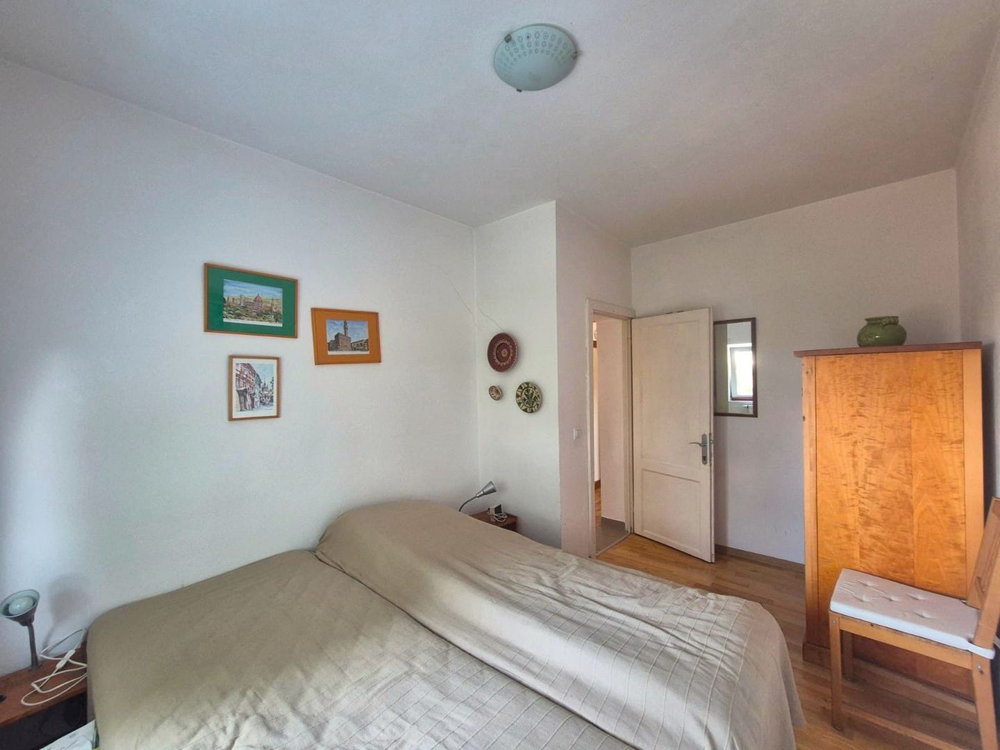 Apartament in casă, într-o zonă exclusivistă, priveliște deosebită. - Poză 26